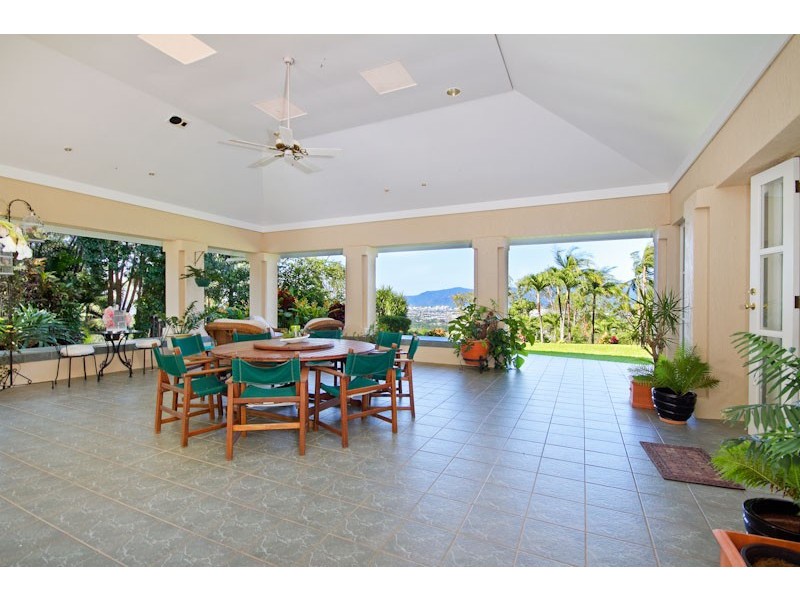 105-107 Mansfield Street, Earlville QLD 4870