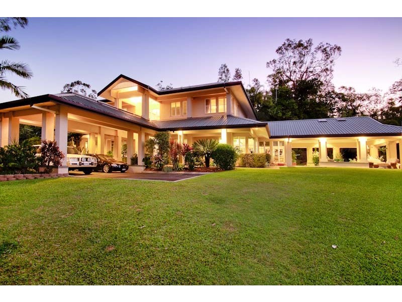 105-107 Mansfield Street, Earlville QLD 4870