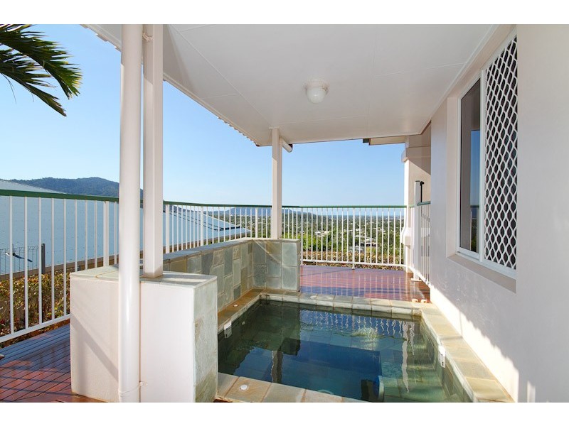 23 Gouldian Street, Bayview Heights QLD 4868