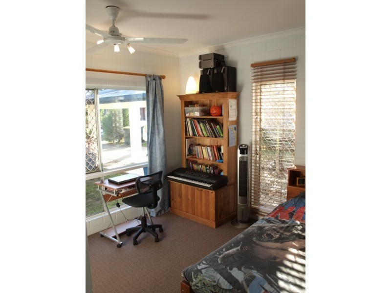 24 Lissner Crescent, Earlville QLD 4870