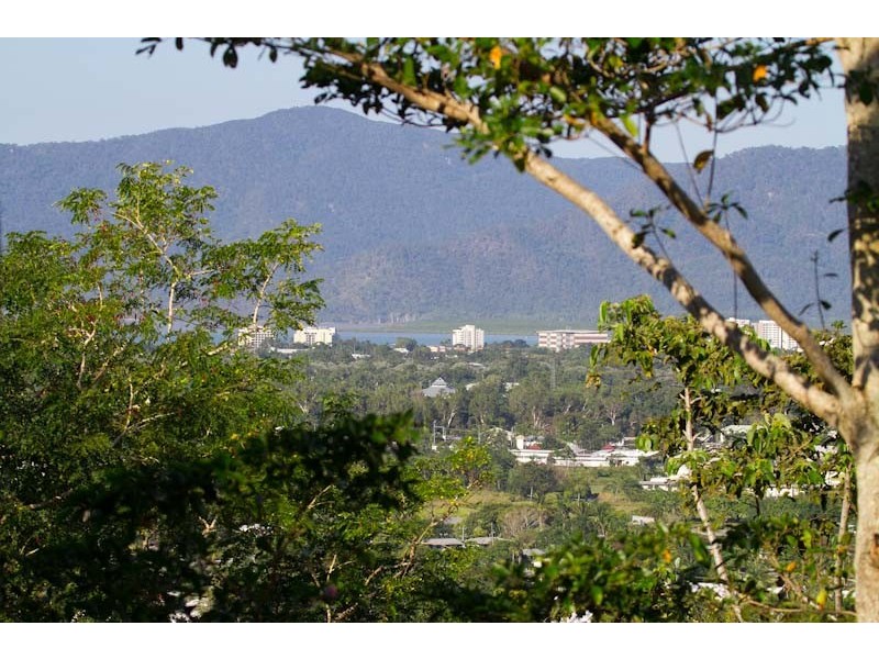 Lot 292 The Peak, Parkridge Estate, Brinsmead QLD 4870