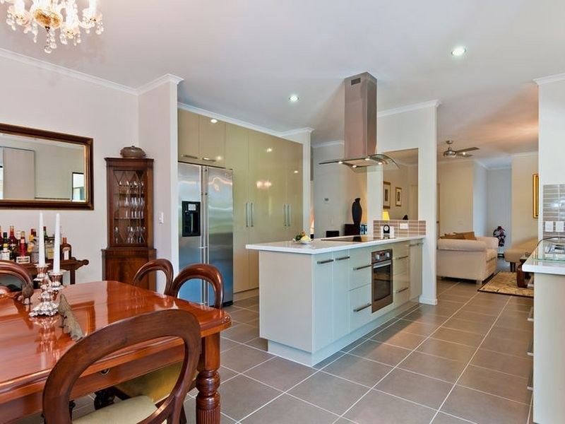 39  Iridescent Drive, Trinity Beach QLD 4879