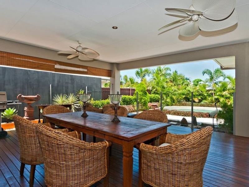 39  Iridescent Drive, Trinity Beach QLD 4879