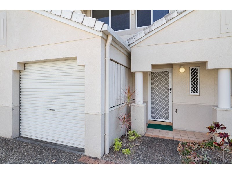 24/34-40 Lily Street, Cairns North QLD 4870