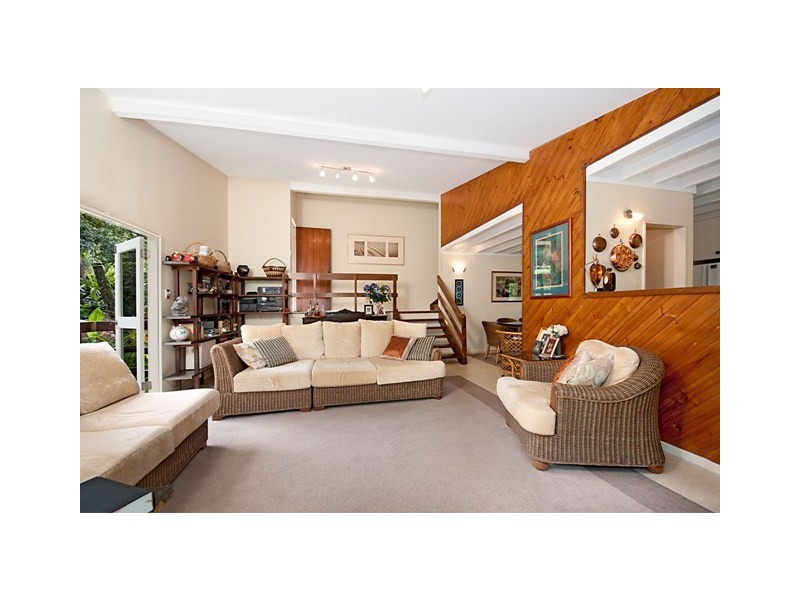 286 Toogood Road, Bayview Heights QLD 4868