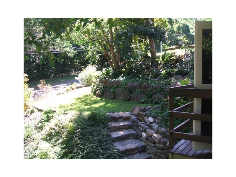 286 Toogood Road, Bayview Heights QLD 4868