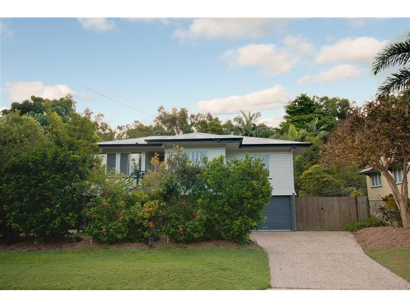 Manoora QLD 4870