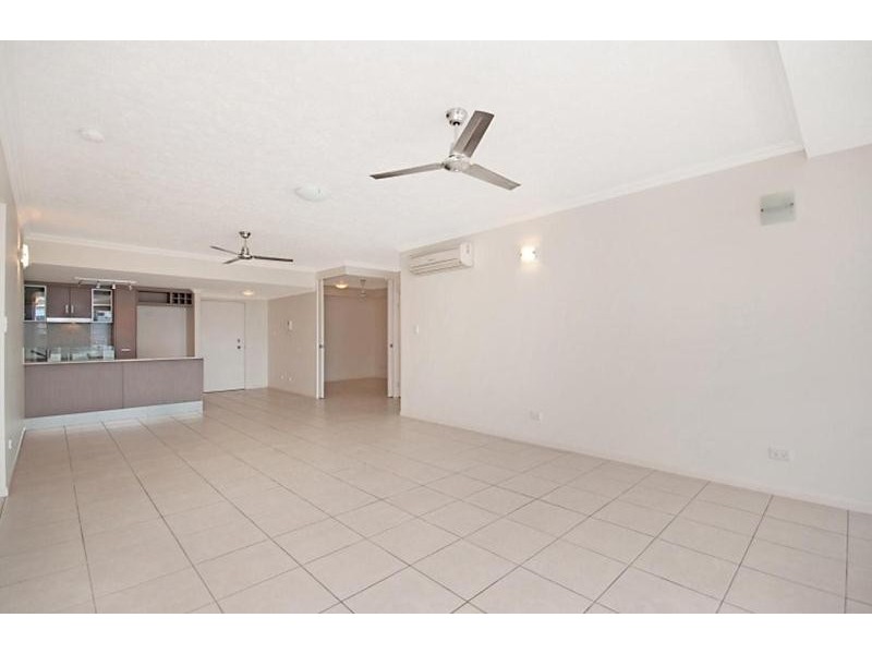 303/23 McLeod Street, Cairns City QLD 4870