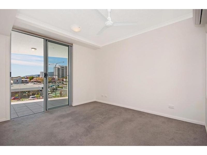303/23 McLeod Street, Cairns City QLD 4870