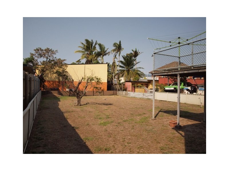 132 Aumuller Street, Bungalow QLD 4870