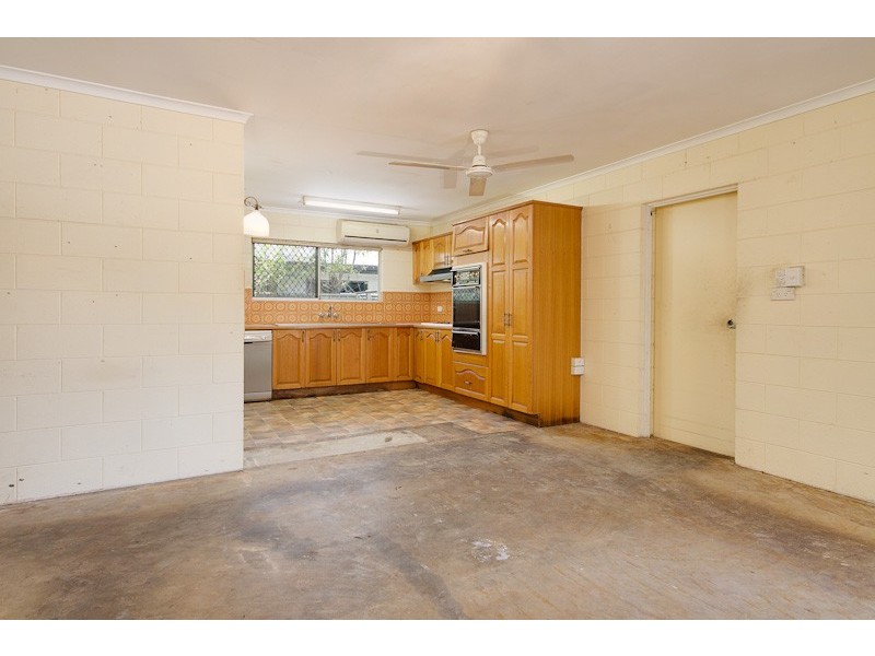 5 Tourmaline Close, Bayview Heights QLD 4868