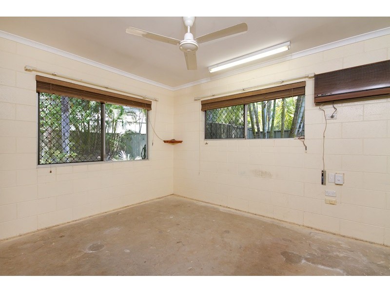 5 Tourmaline Close, Bayview Heights QLD 4868