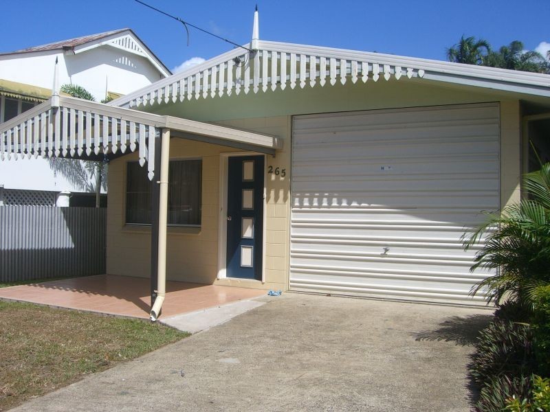 Cairns North QLD 4870