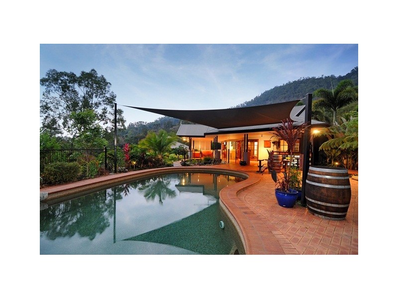 19 Waterfall Close, Edmonton QLD 4869