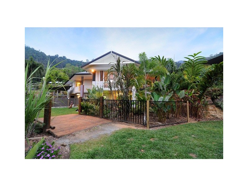 19 Waterfall Close, Edmonton QLD 4869