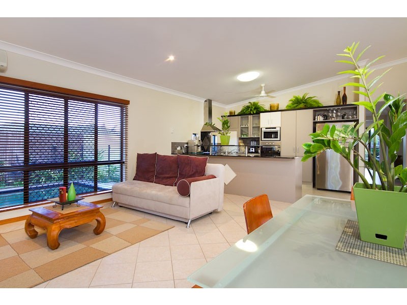 8 Rosella Close, Mount Sheridan QLD 4868