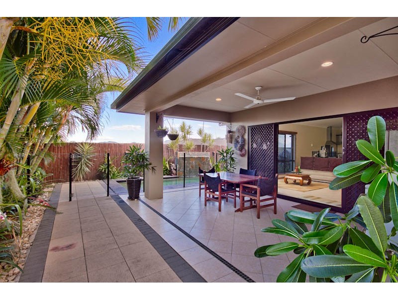 8 Rosella Close, Mount Sheridan QLD 4868