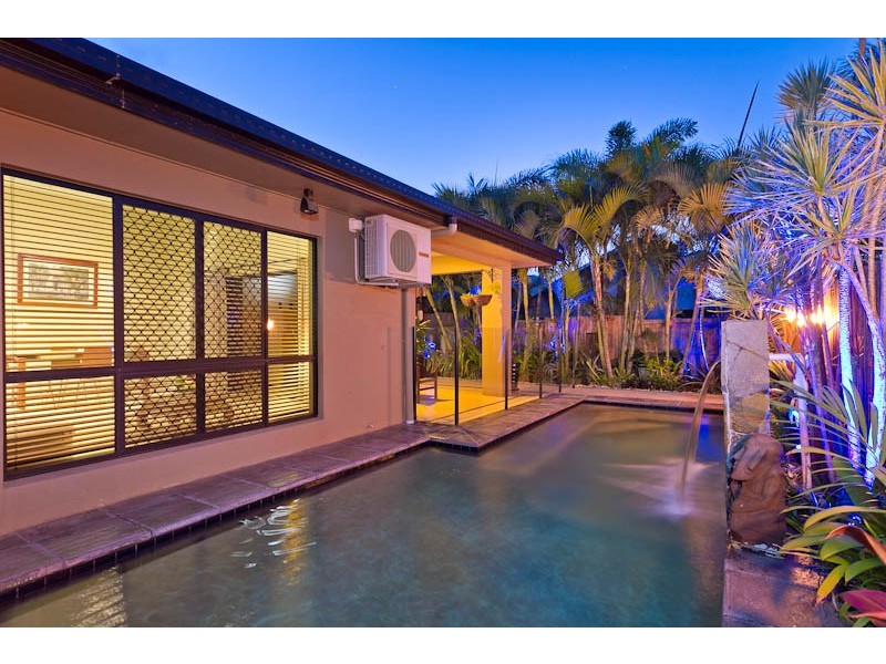 8 Rosella Close, Mount Sheridan QLD 4868