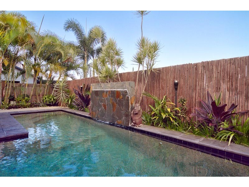 8 Rosella Close, Mount Sheridan QLD 4868