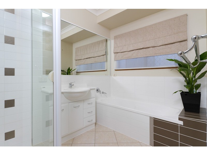 8 Rosella Close, Mount Sheridan QLD 4868