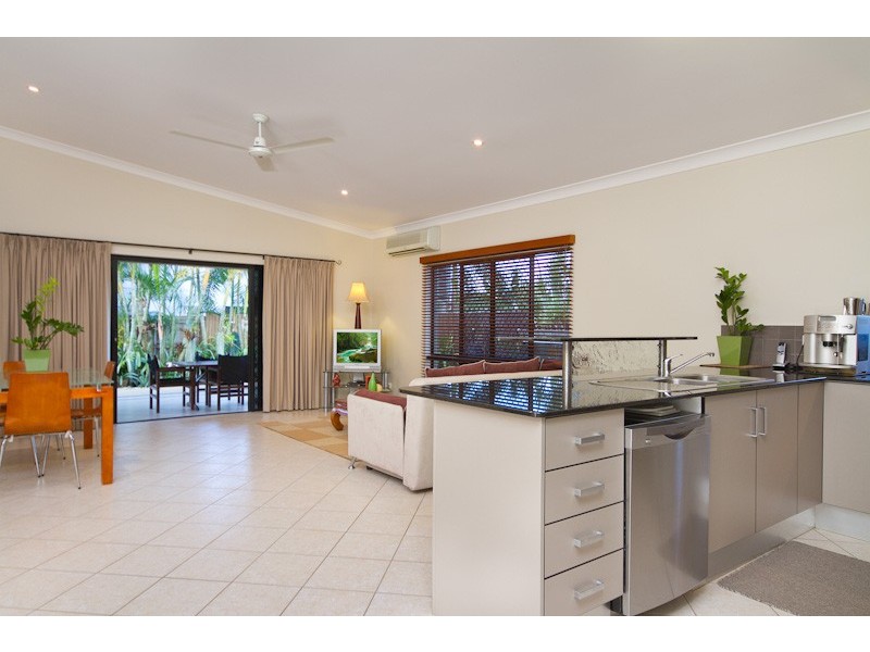 8 Rosella Close, Mount Sheridan QLD 4868