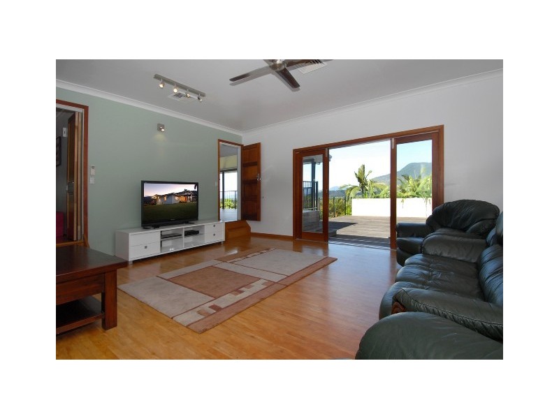 Mooroobool QLD 4870