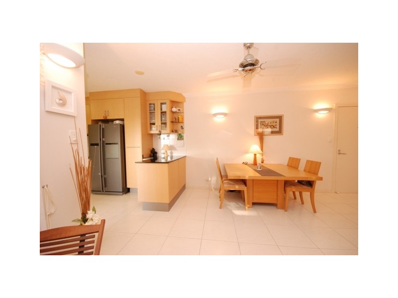 702/3 Abbott Street, Cairns QLD 4870