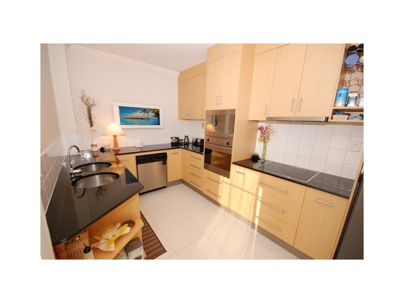 702/3 Abbott Street, Cairns QLD 4870