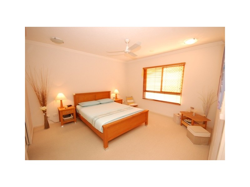 702/3 Abbott Street, Cairns QLD 4870