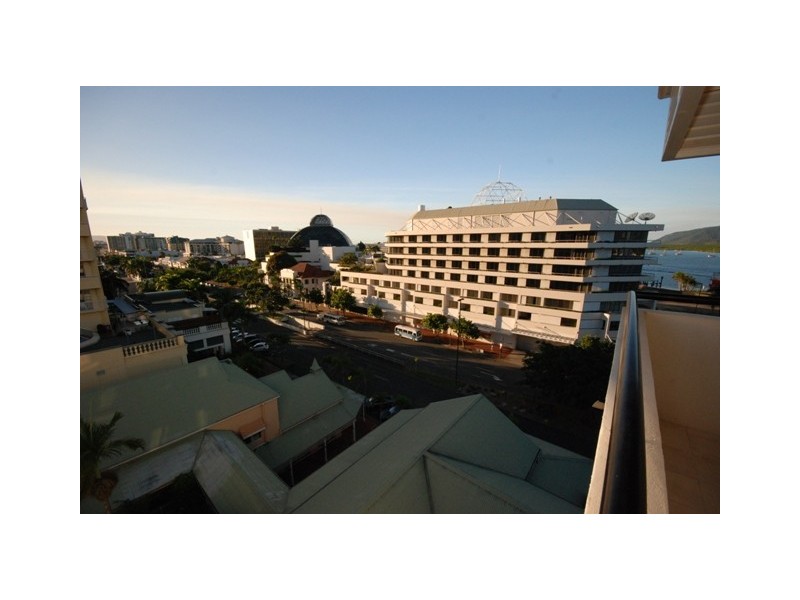 702/3 Abbott Street, Cairns QLD 4870