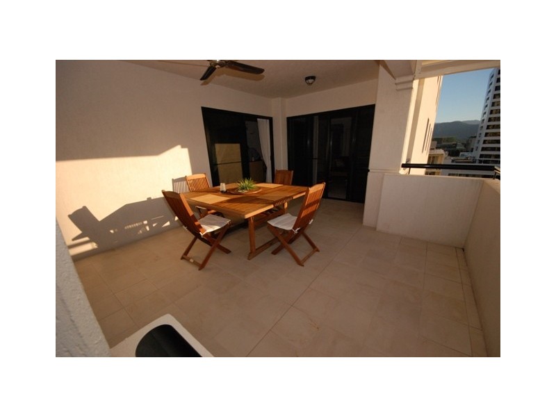 702/3 Abbott Street, Cairns QLD 4870