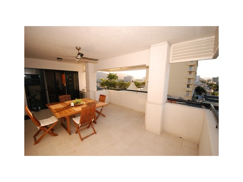 702/3 Abbott Street, Cairns QLD 4870