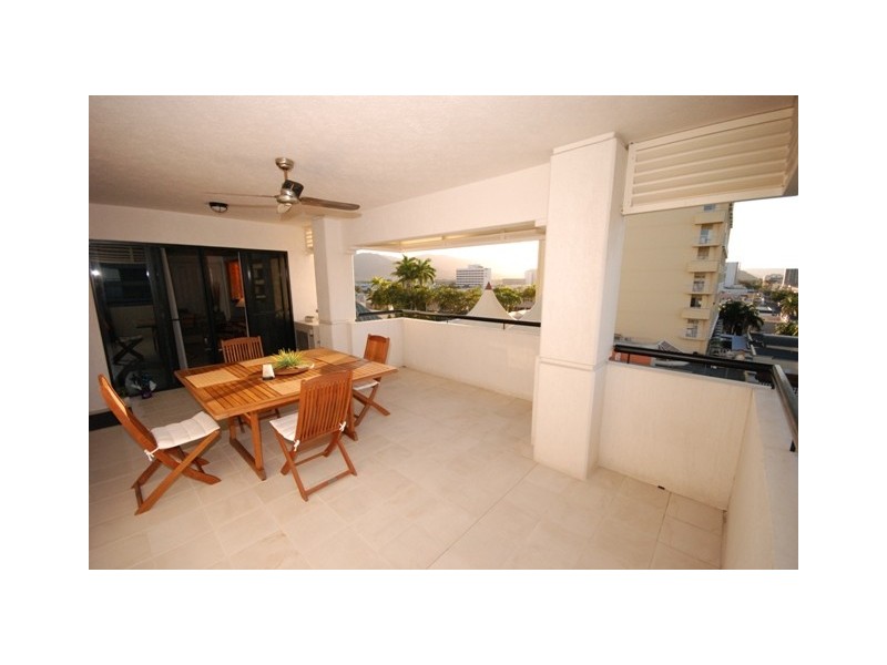 702/3 Abbott Street, Cairns QLD 4870