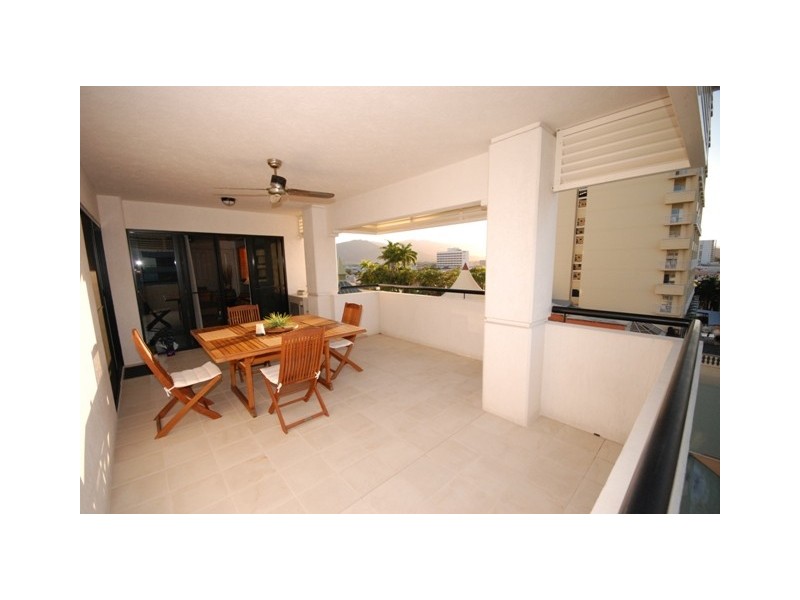702/3 Abbott Street, Cairns QLD 4870
