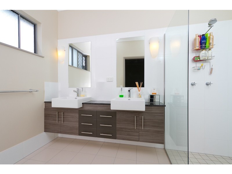 Lot 6, The Entrance Paradise Palms Drive, Kewarra Beach QLD 4879