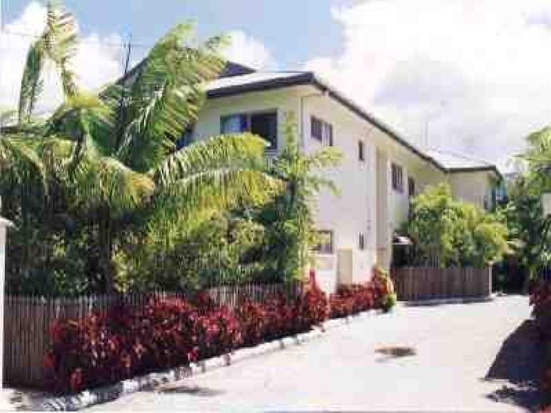 Manoora QLD 4870