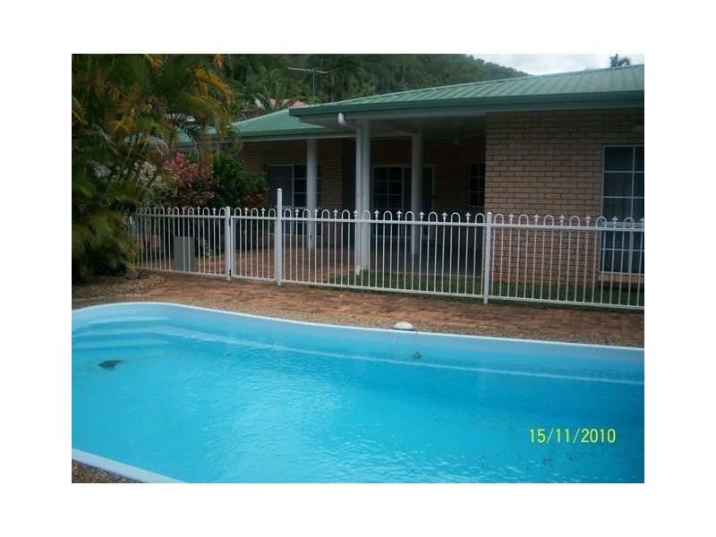 Mooroobool QLD 4870