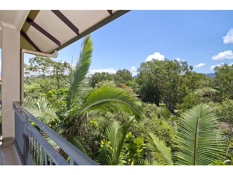 1416/2 Greenslopes Street, Cairns North QLD 4870