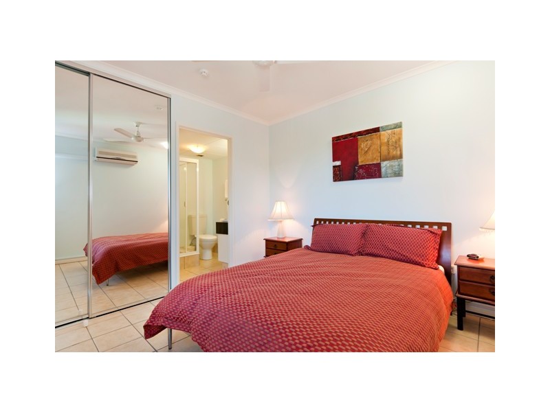 19/249  Esplanade, Cairns North QLD 4870