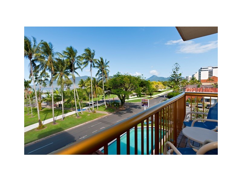 19/249  Esplanade, Cairns North QLD 4870