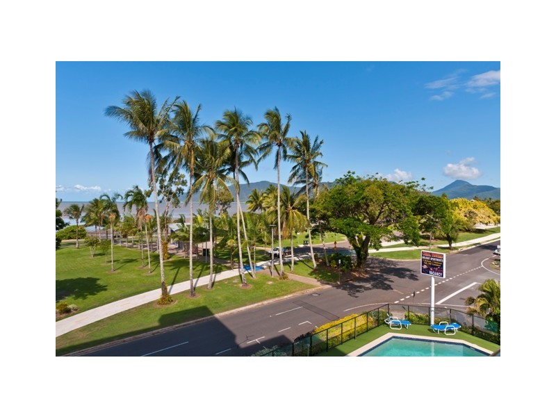 19/249  Esplanade, Cairns North QLD 4870