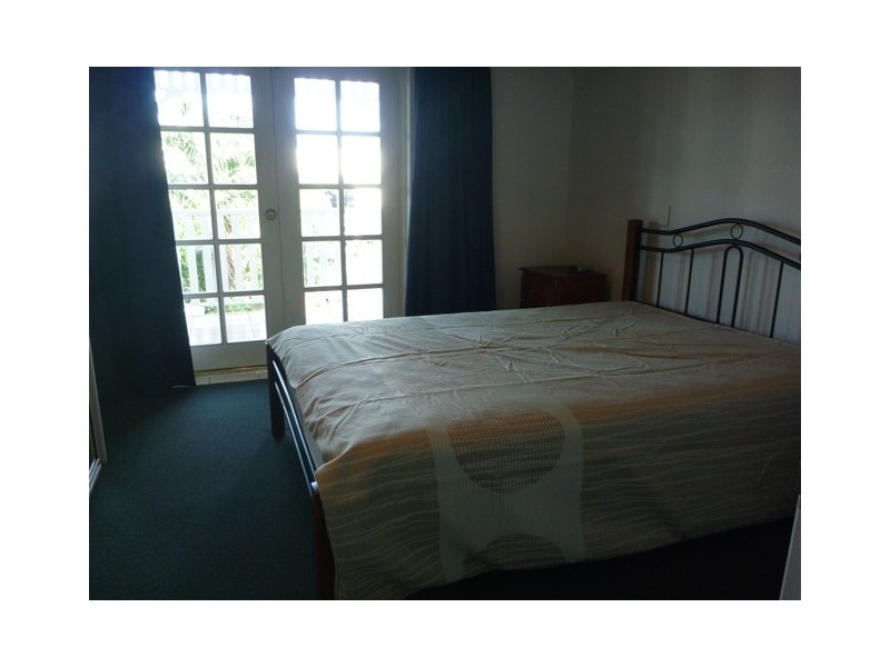 7/158 McLeod Street, Cairns North QLD 4870