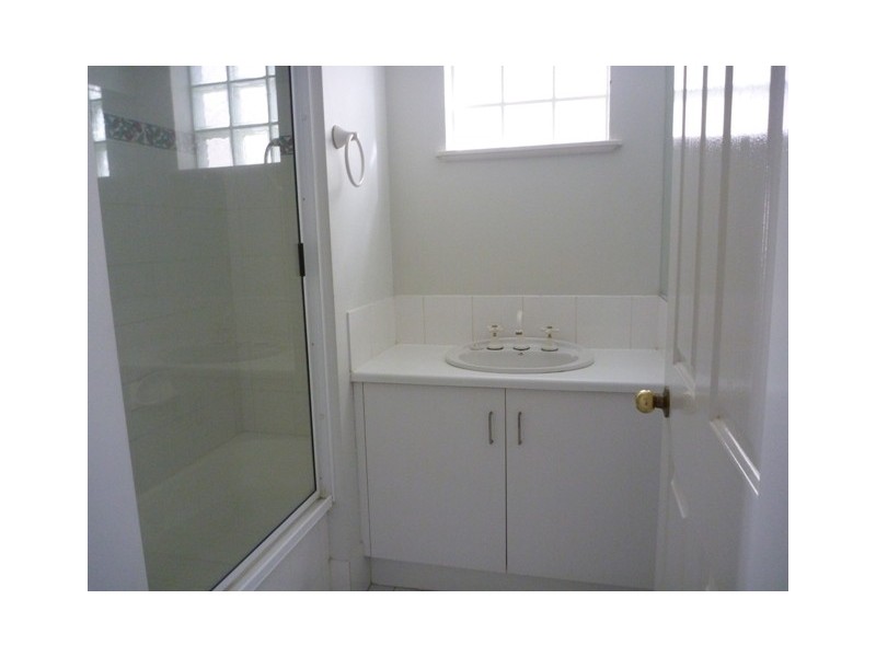 7/158 McLeod Street, Cairns North QLD 4870