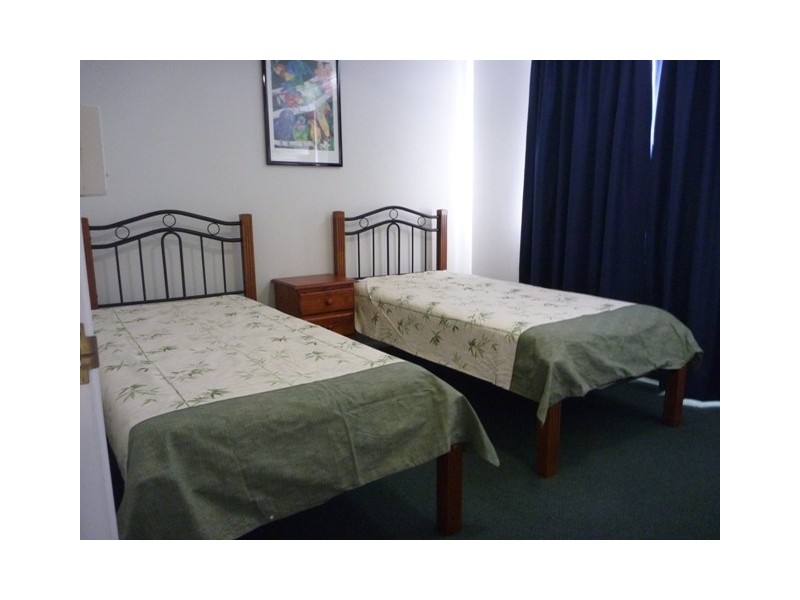 7/158 McLeod Street, Cairns North QLD 4870