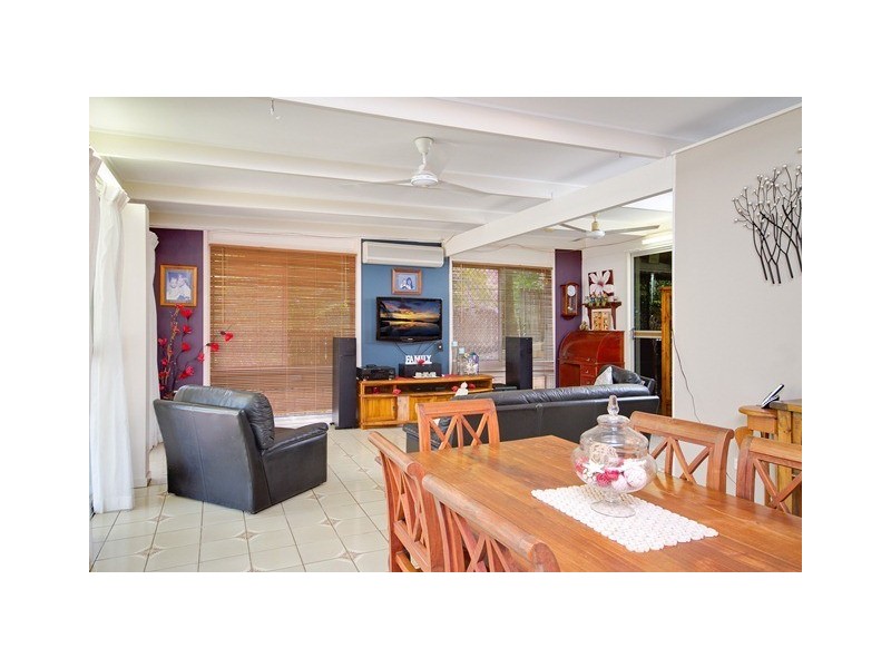 37 Kenneth Street, Bayview Heights QLD 4868