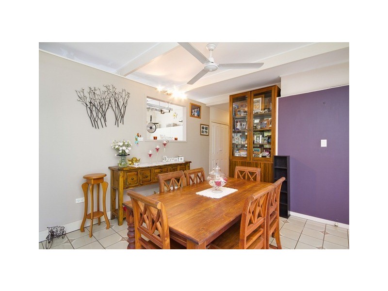 37 Kenneth Street, Bayview Heights QLD 4868