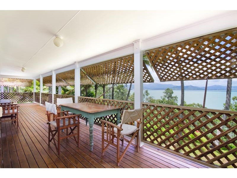 2346 Pine Creek Road, East Trinity QLD 4871