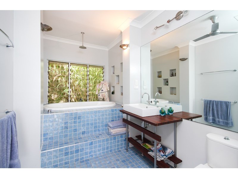 2346 Pine Creek Road, East Trinity QLD 4871