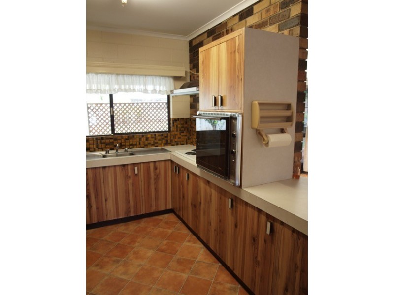 6 Turquoise Close, Bayview Heights QLD 4868