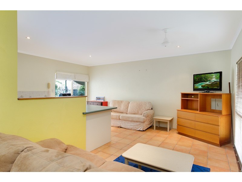 6 Roma Close, Mount Sheridan QLD 4868